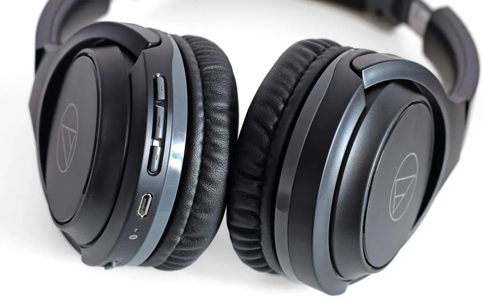 Audio-Technica Bluetooth Wireless Headphones, Black - Refurbished