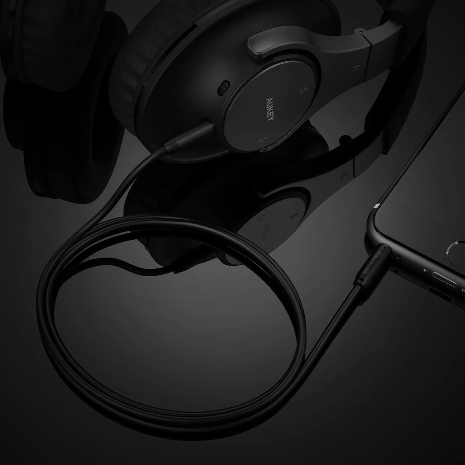 CB-V10 Premium 3.5mm Audio Gold Plated AUX Cable 1.2 METER